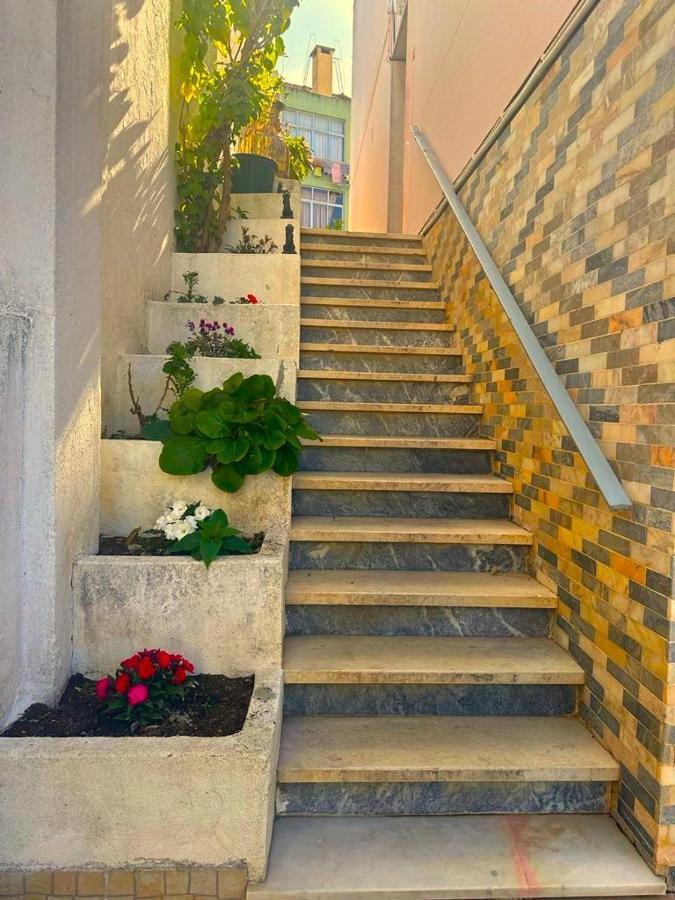 Lisabonna Guest House Amadora Exterior foto