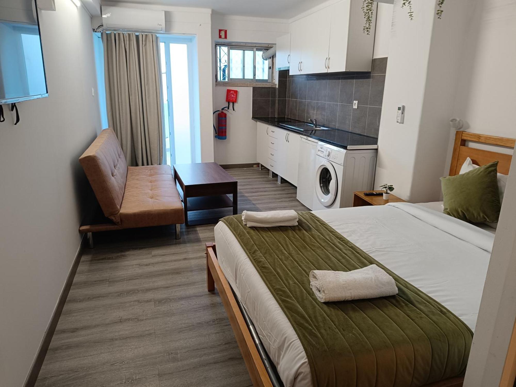 Lisabonna Guest House Amadora Exterior foto